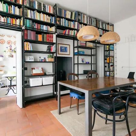 Porta Ticinese Cozy Apartment Con Balcone Milan Luaran gambar