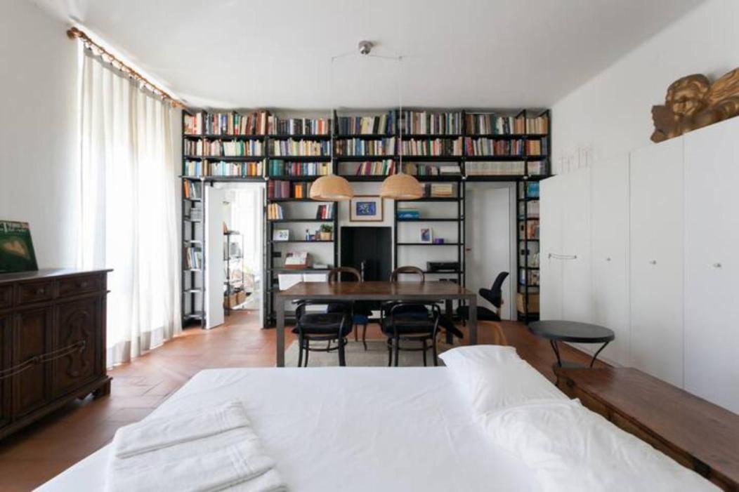 Porta Ticinese Cozy Apartment Con Balcone Milan Luaran gambar